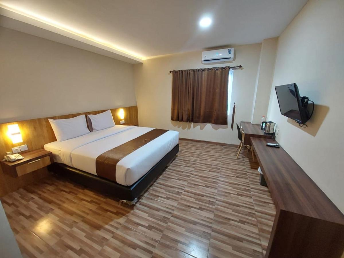 T Hotel Kualanamu Lubukpakam Zewnętrze zdjęcie